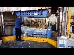 Środowiskowy środek antyadhezyjny silnie rozcieńczony na bazie wody do elastycznych piankowych części samochodowych